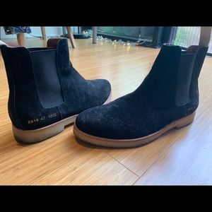 Common projects suede Chelsea boots size 42